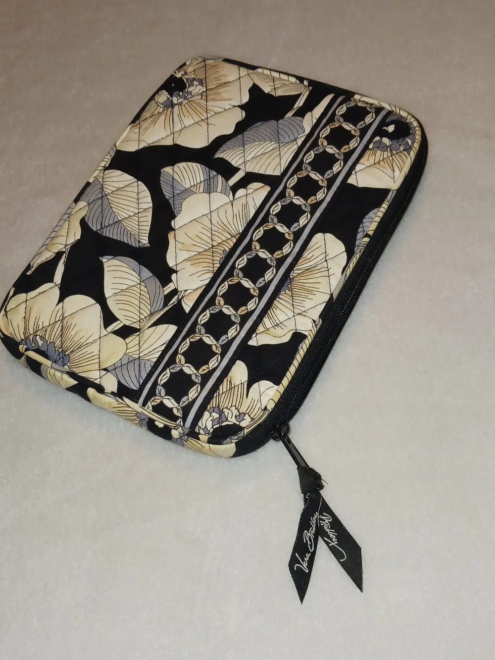 Vera Bradley Black Floral Quilted Tablet Sleeve